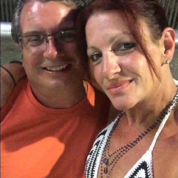 Meet your Posher, Lori - Picture 6 of 7